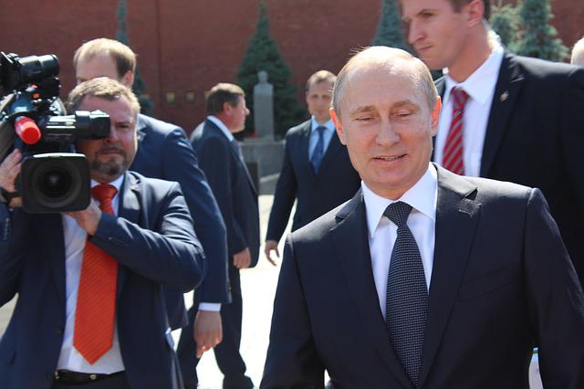 Putin gc4042b383 640